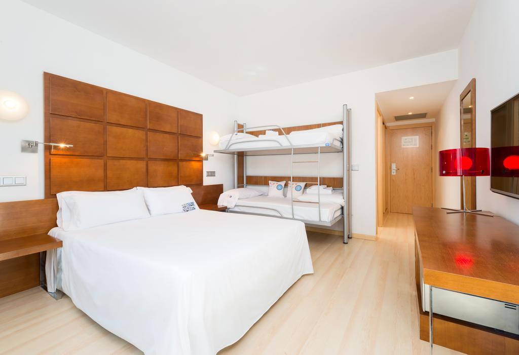Hotel Zentral Ave Saragoça Quarto foto